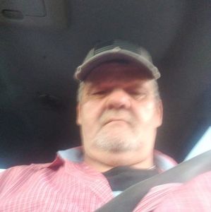 Meet your Posher, Ernest